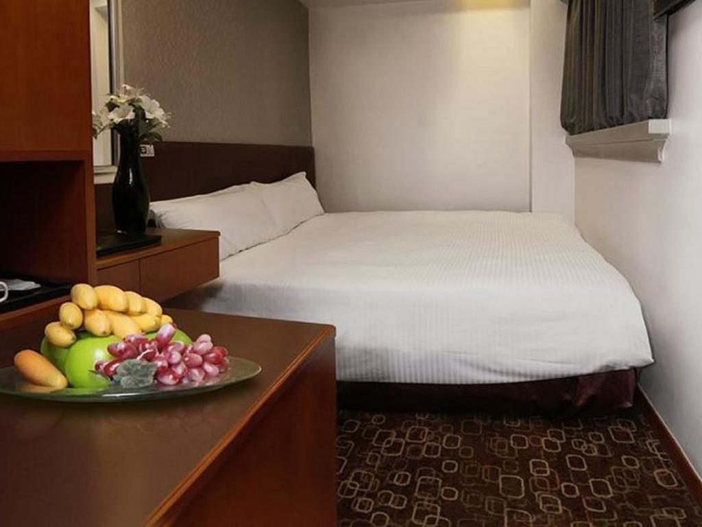 Lander Hotel Prince Edward Hong Kong Exterior foto